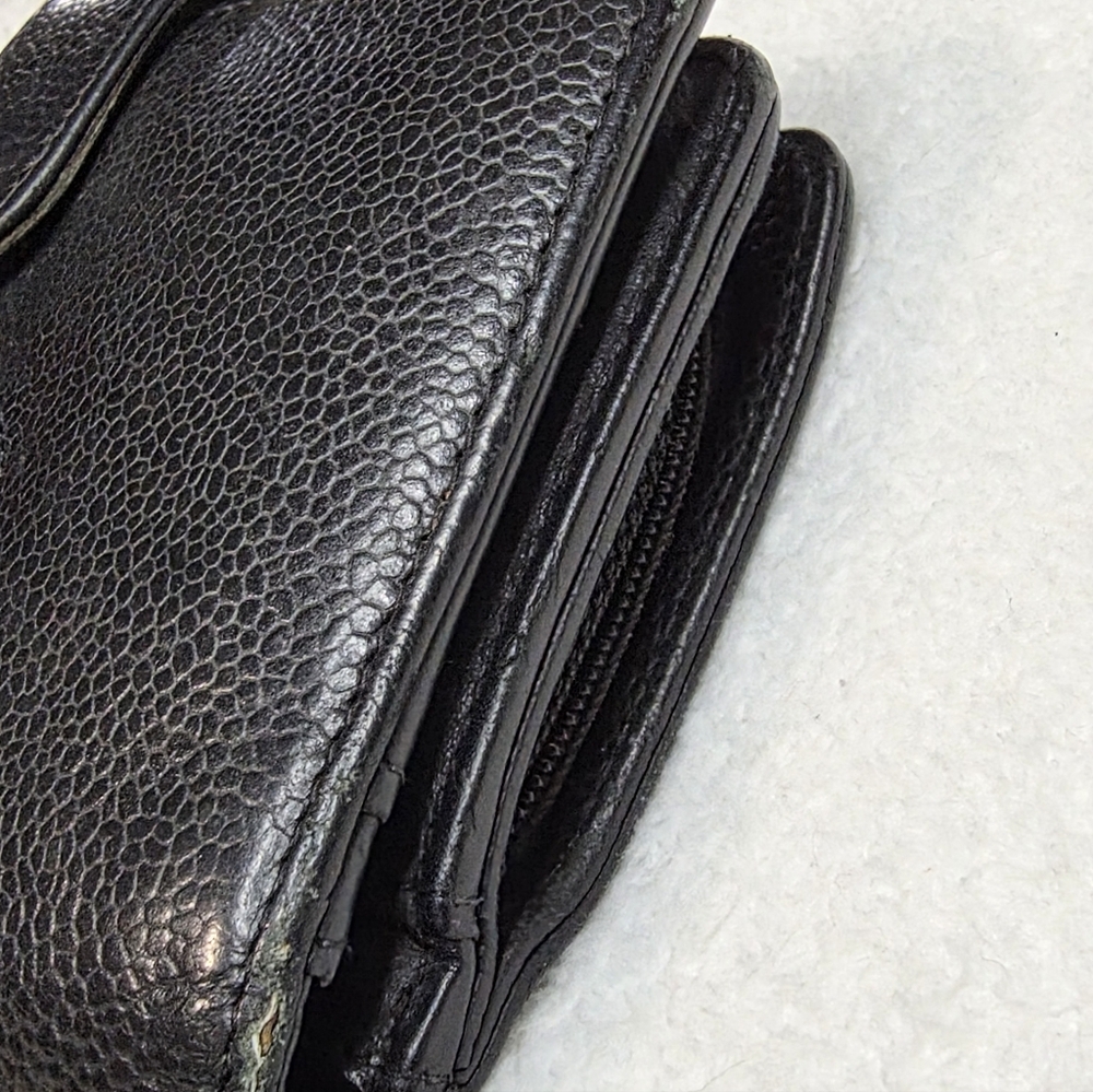 Authentic CHANEL Classic Black Leather Compact Wallet W/snap Closure - Picture 15 of 16